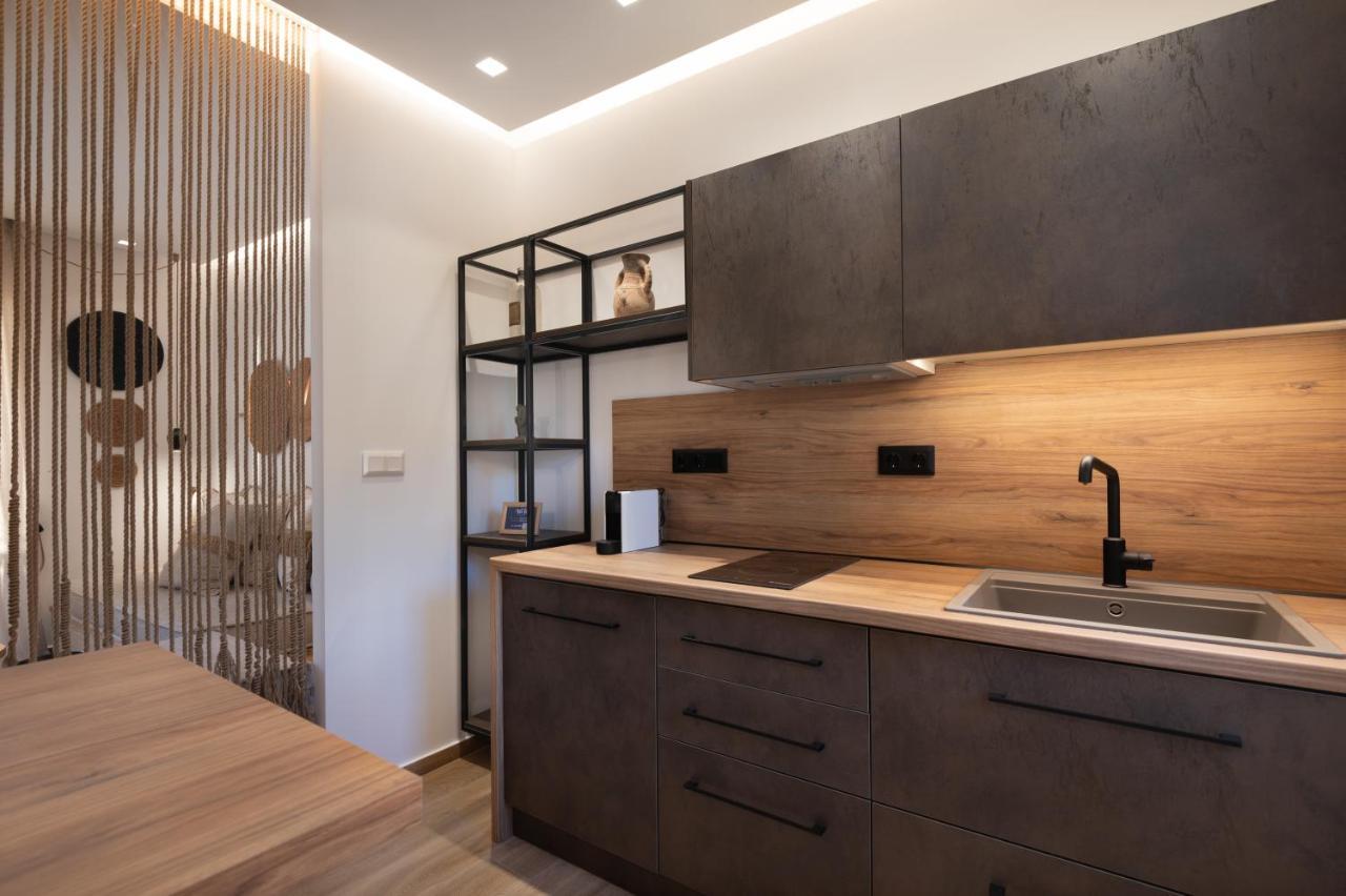 Apollonos At Heart Of Plaka Apartment