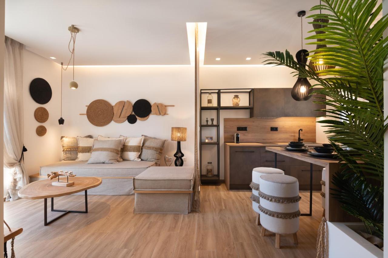 Apartment Apollonos At Heart Of Plaka *